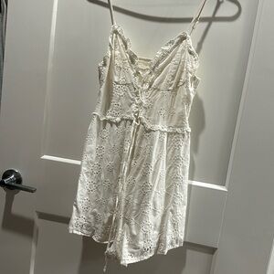 White shorts romper 🫶🏼